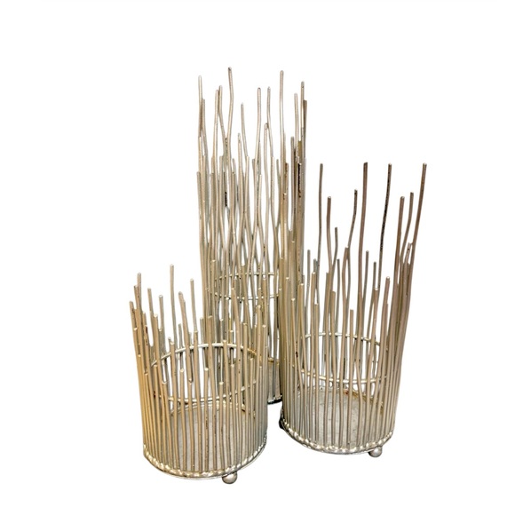 Bundle of 3 silver metal modern contemporary haystack candlestick holders - Picture 1 of 6